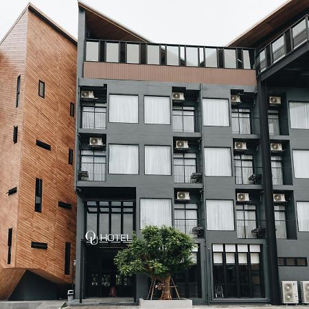Ou Hotel Пхитсанулок Экстерьер фото